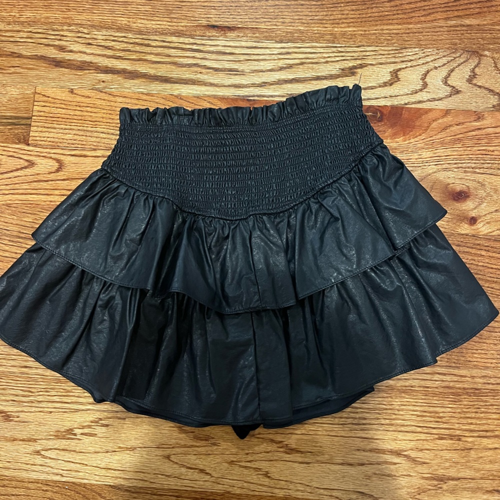 fabrik faux leather ruffle skirt